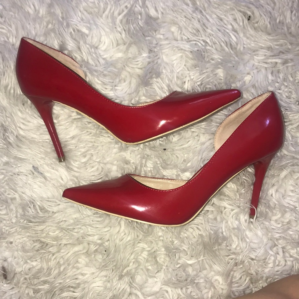 Versace red pump